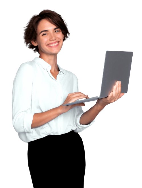 Donna sorridente con in mano un pc